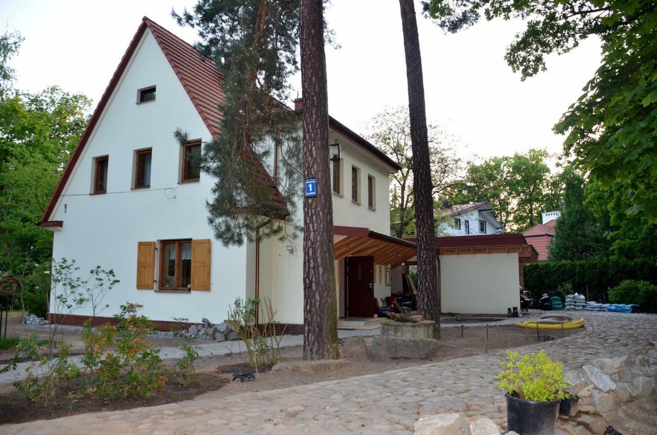 Willa Danusia Milanowek Exterior foto